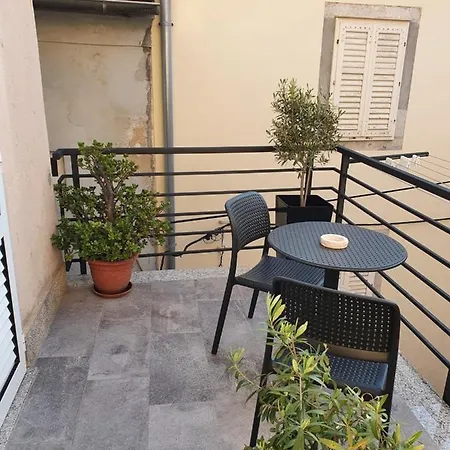 Guest house And Marija 2*