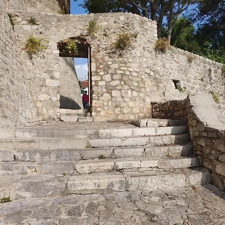 Guest house And Marija