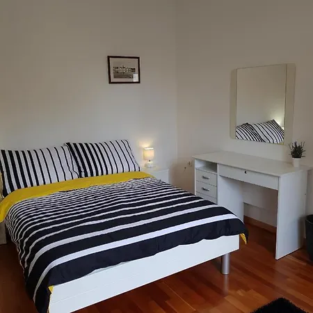 Casa de hóspedes And Marija 2*